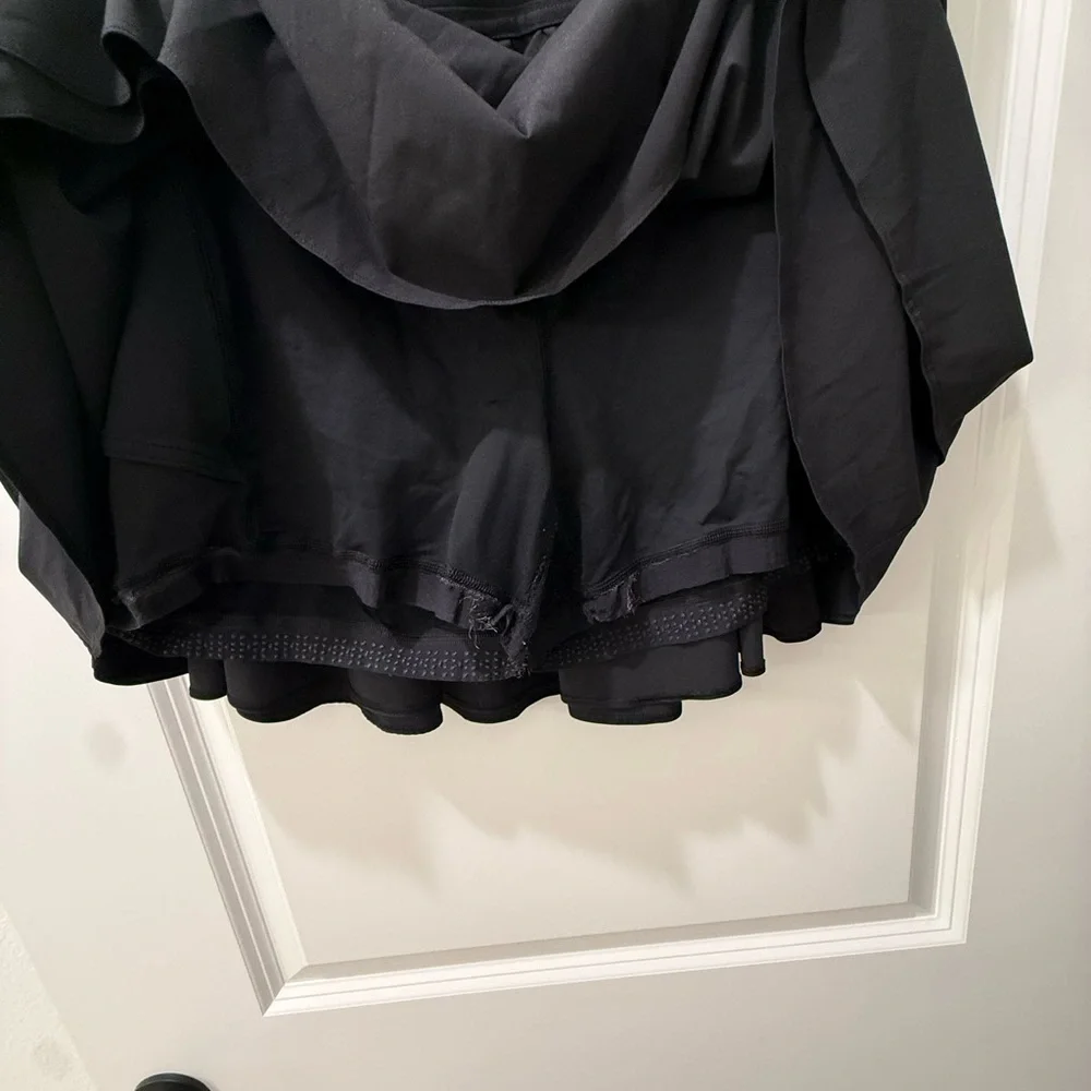 lululemon athletica Black Tiered Skater Skirt